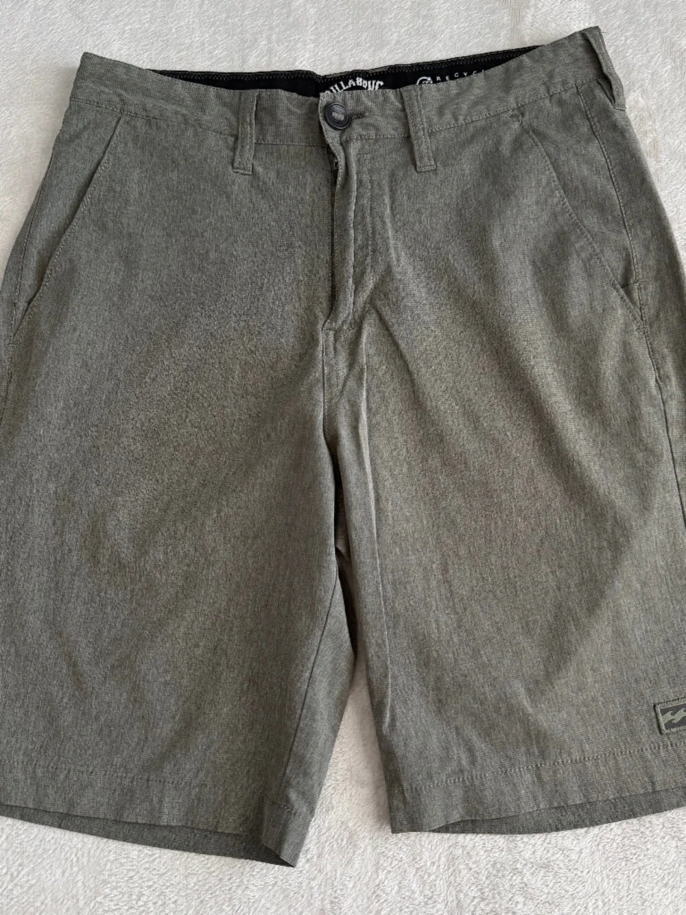 Billabong Recycler Crossfire Submersibles Mens Hybrid Shorts Size 28 Light Green